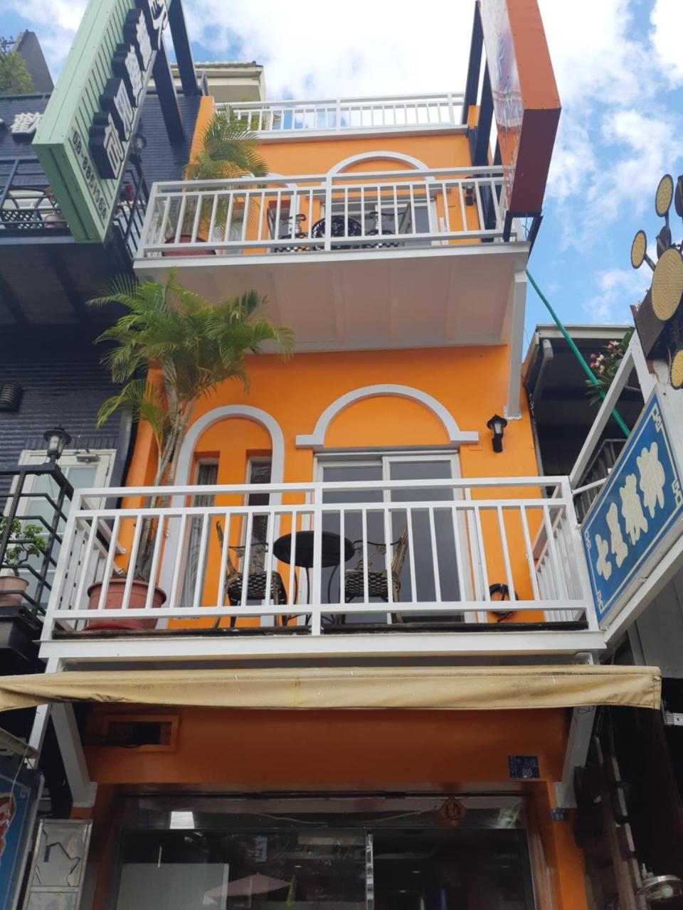 Апартаменты 墾丁大街 皇佳旅店 Экстерьер фото
